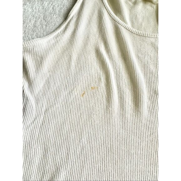 Love stitch white ribs tank top size medium - Picture 4 of 8